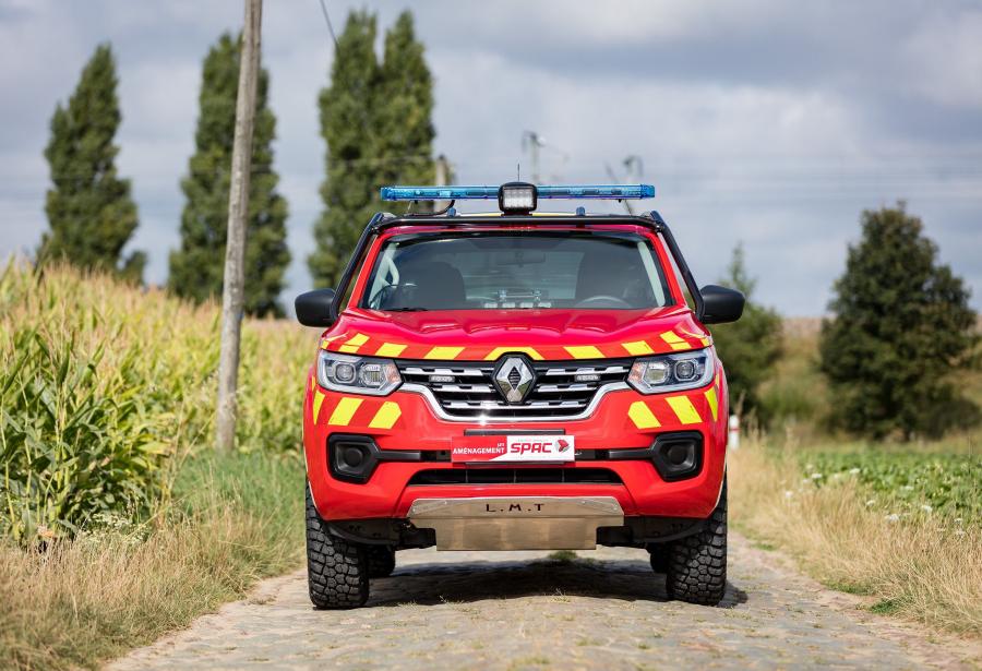  Renault Alaskan Fire Fighter by SPAC 2016 года  (фото 8 из 14)